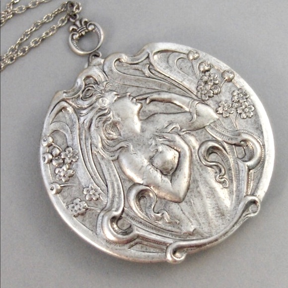 Locket Necklace, Freya, Goddess, Silver Pendant Antique Boho Gypsy Witch Chain - Picture 1 of 2
